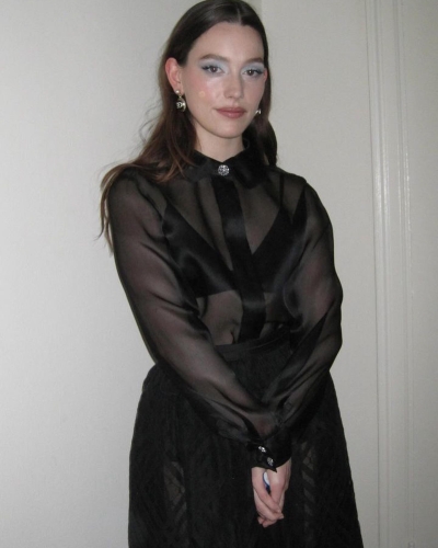 "Dinner w @chanelofficial @tribeca".
